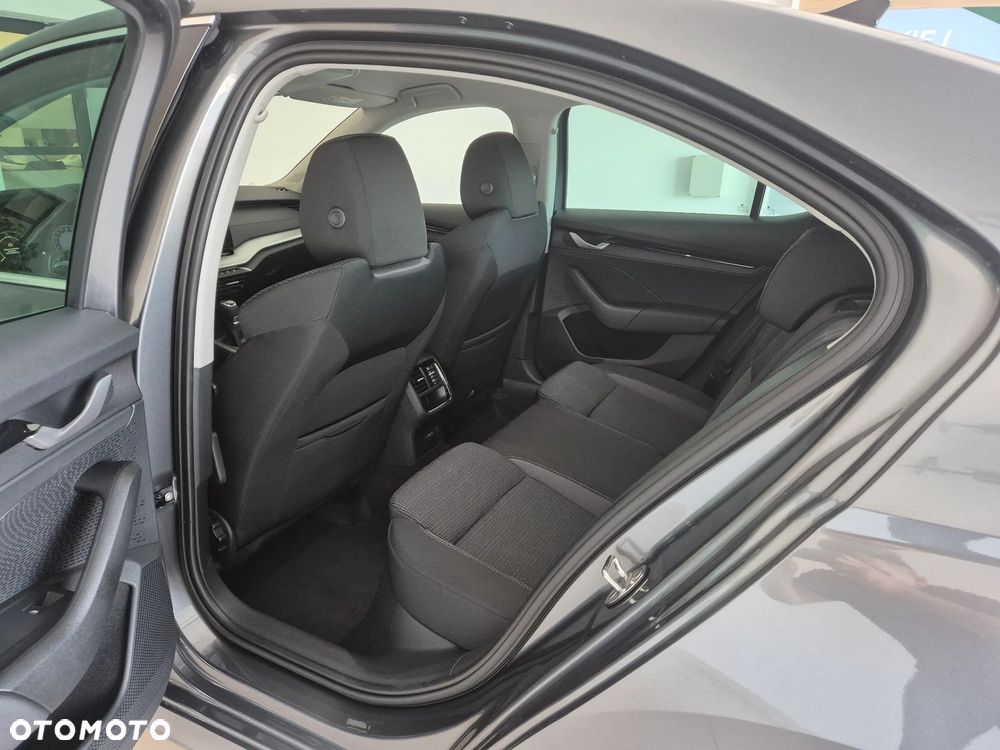 Skoda Octavia 1.5 TSI Edition 130 Selection - 12