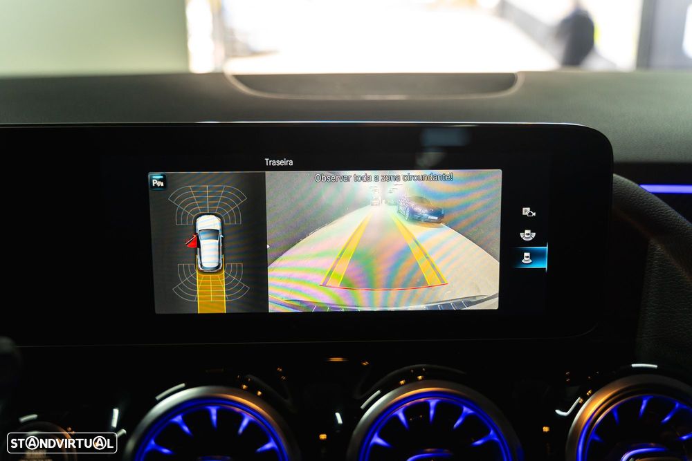 Mercedes-Benz GLA 250 e 8G-DCT AMG Line - 15