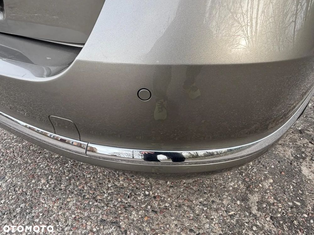 Volkswagen Passat 2.0 TDI Highline DSG - 16