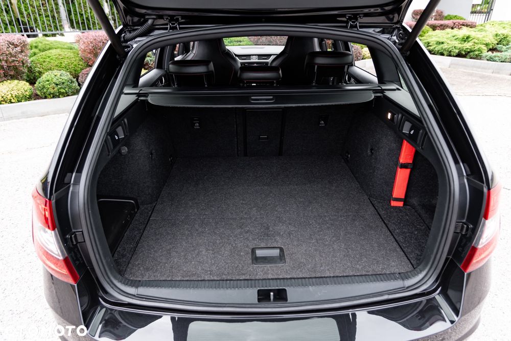 Skoda Octavia 2.0 TSI RS 230 DSG - 20