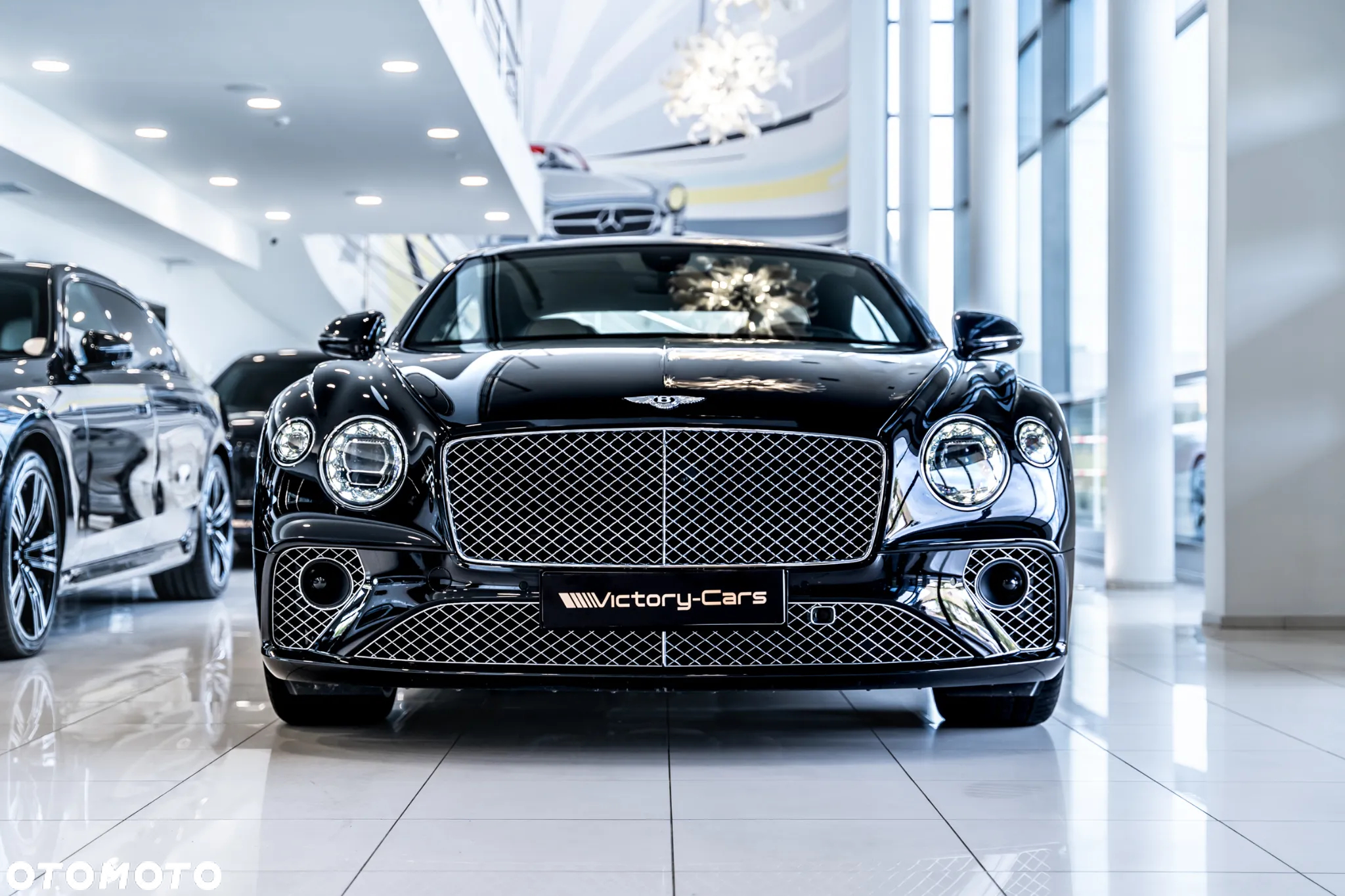 Bentley Continental GT New V8 - 3