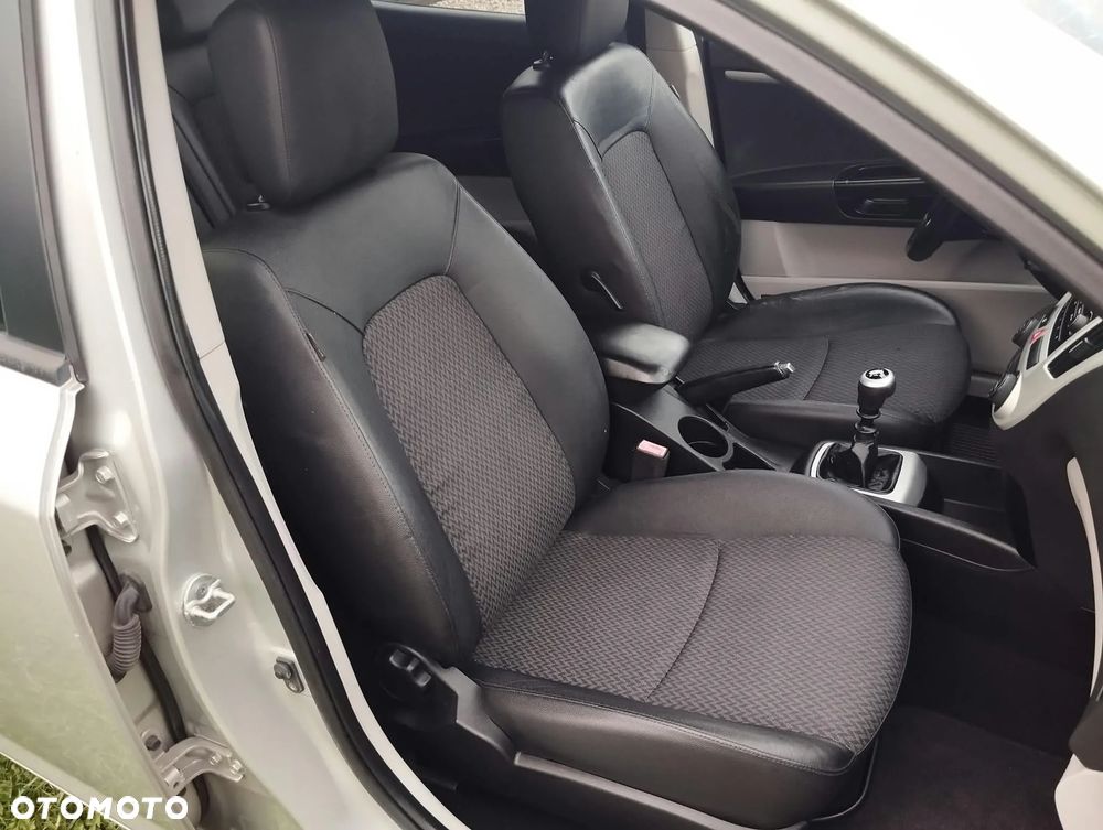 Kia Ceed 2.0 CRDi TX - 12