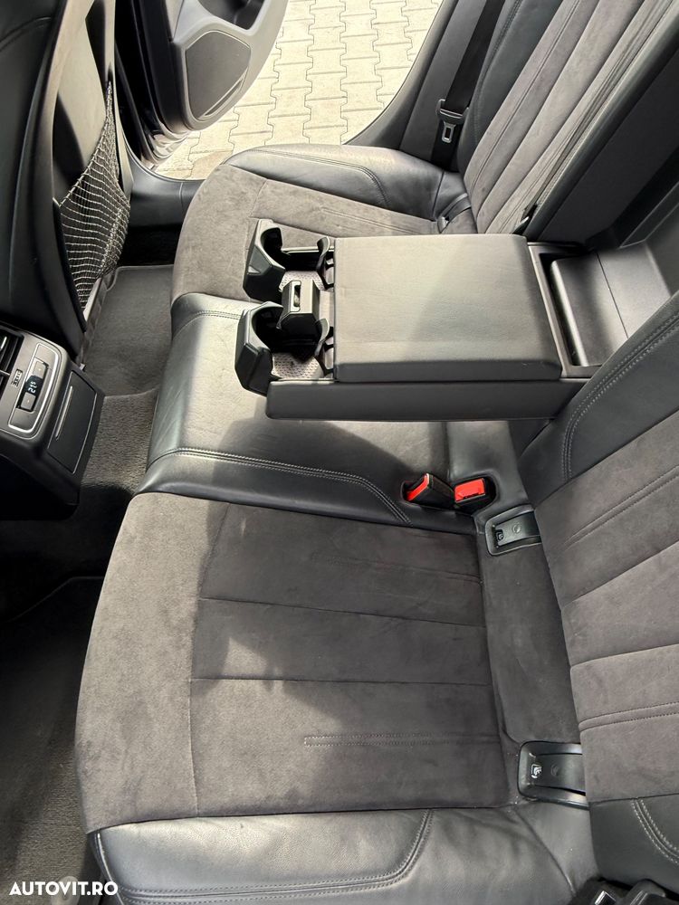 Audi A4 2.0 TDI quattro S tronic - 14