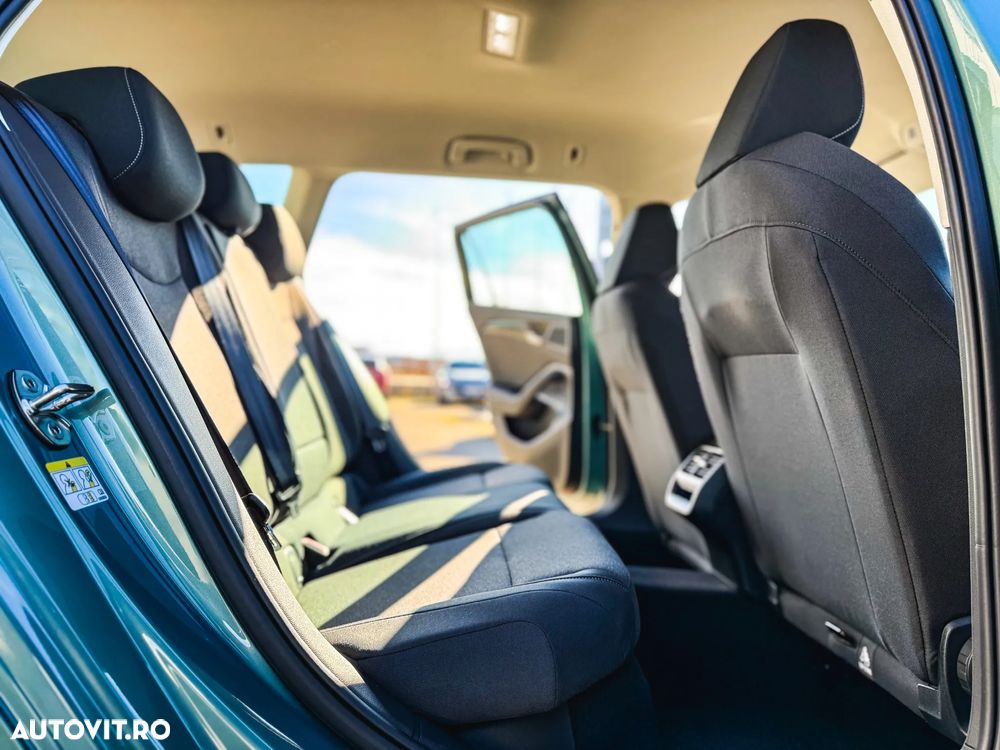 Volkswagen Passat 2.0 TDI DSG Base - 24