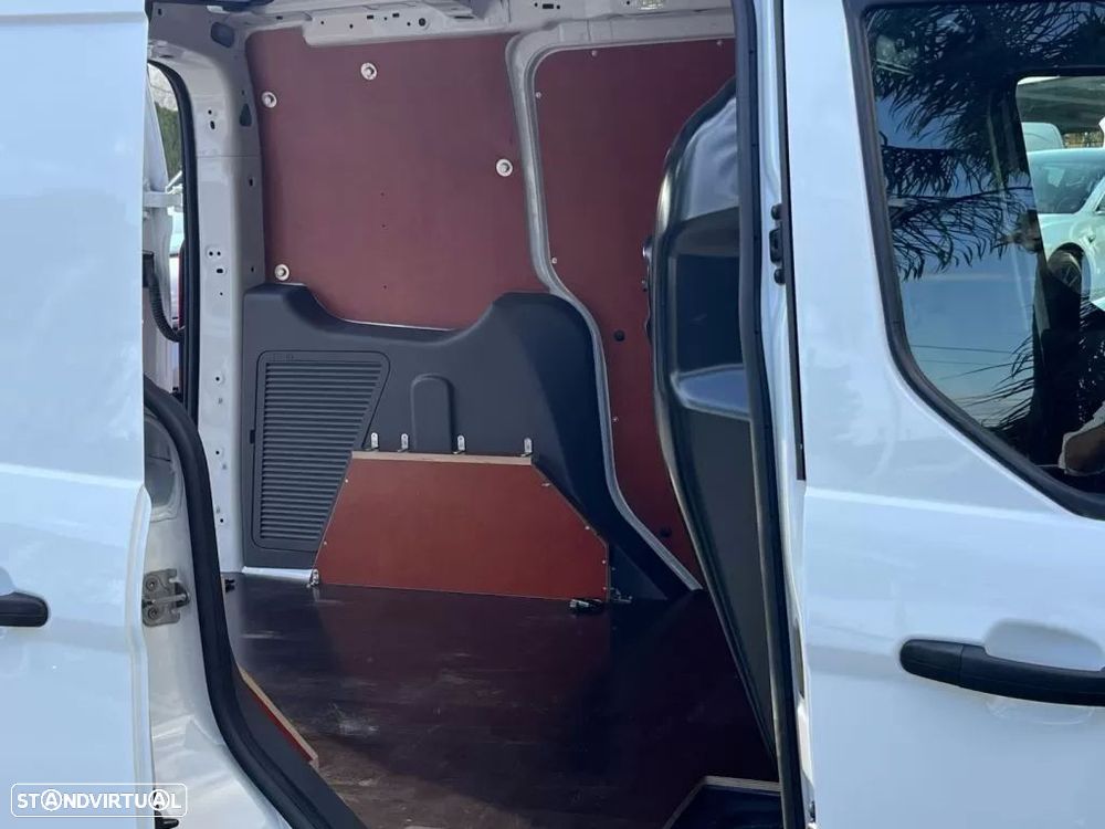 Ford transit connect 3 lugares - 11