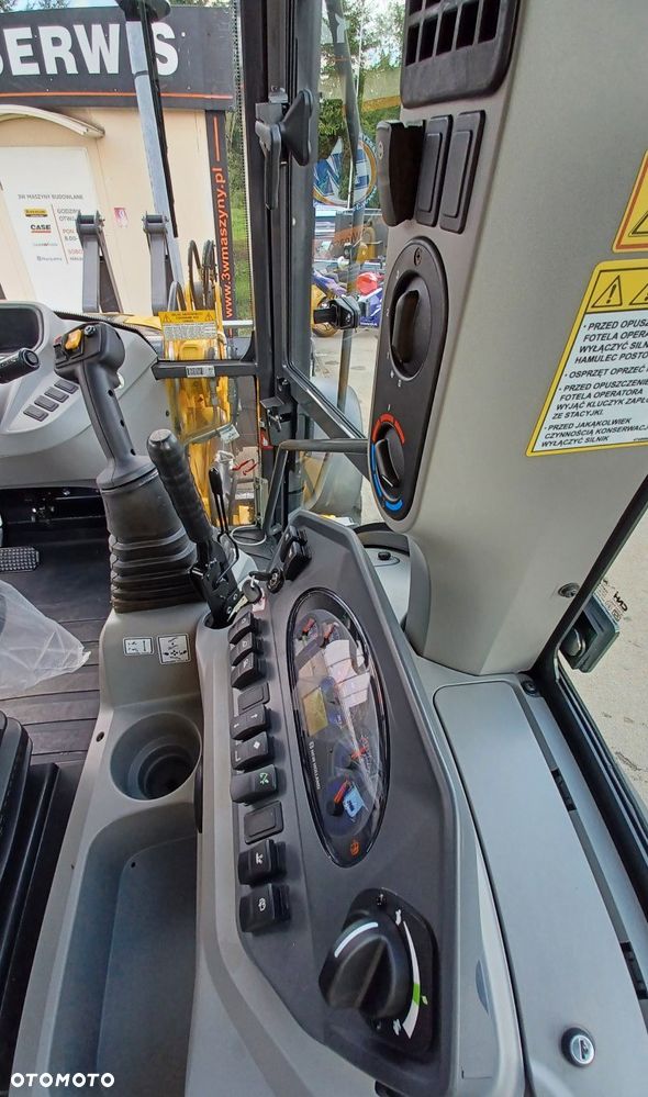 New Holland B115D / FABRYCZNIE NOWA / 2026 - 15