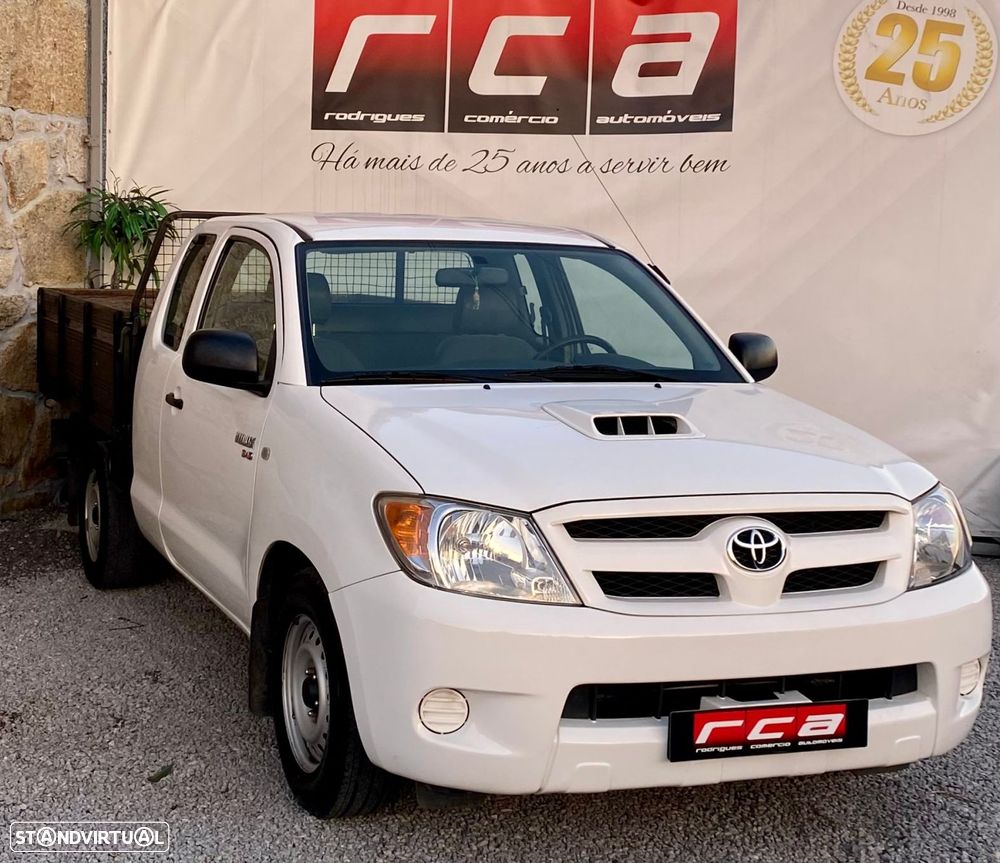 Toyota Hilux 2.5 D-4D 2WD CE PM+AC - 30
