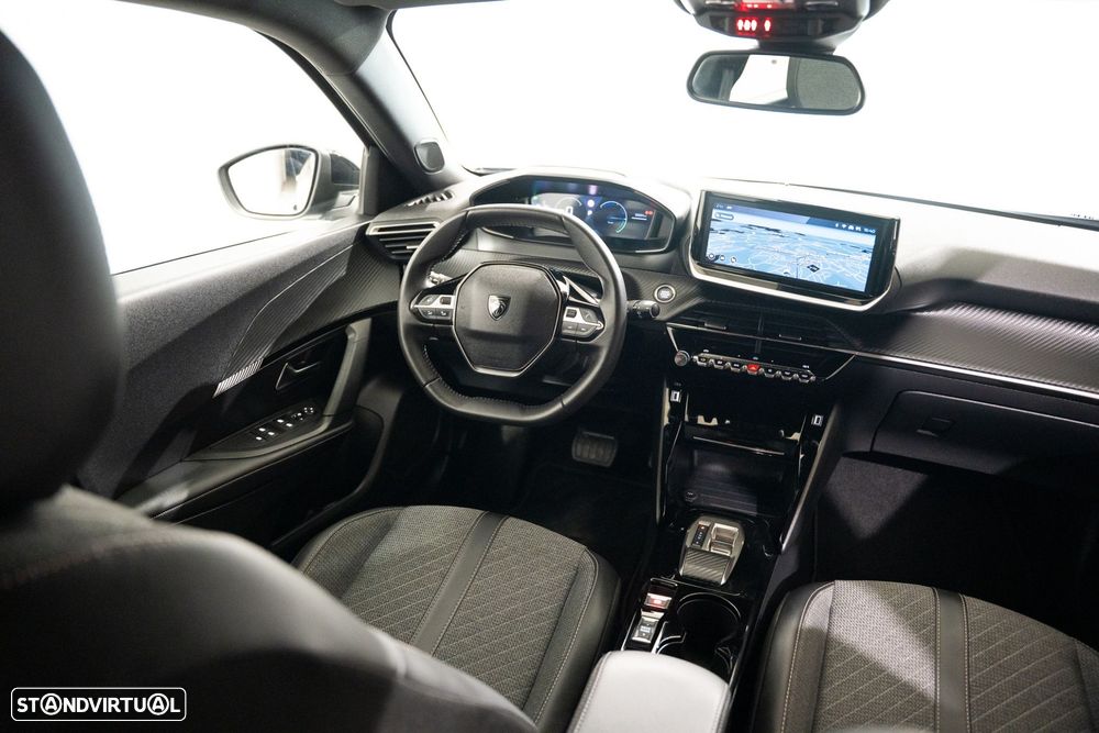 Peugeot e-2008 54 kWh Allure - 10