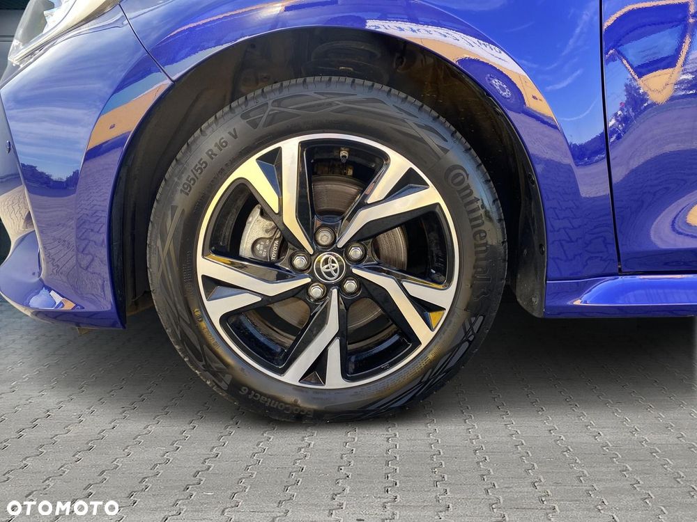 Toyota Yaris Hybrid 1.5 Style - 24