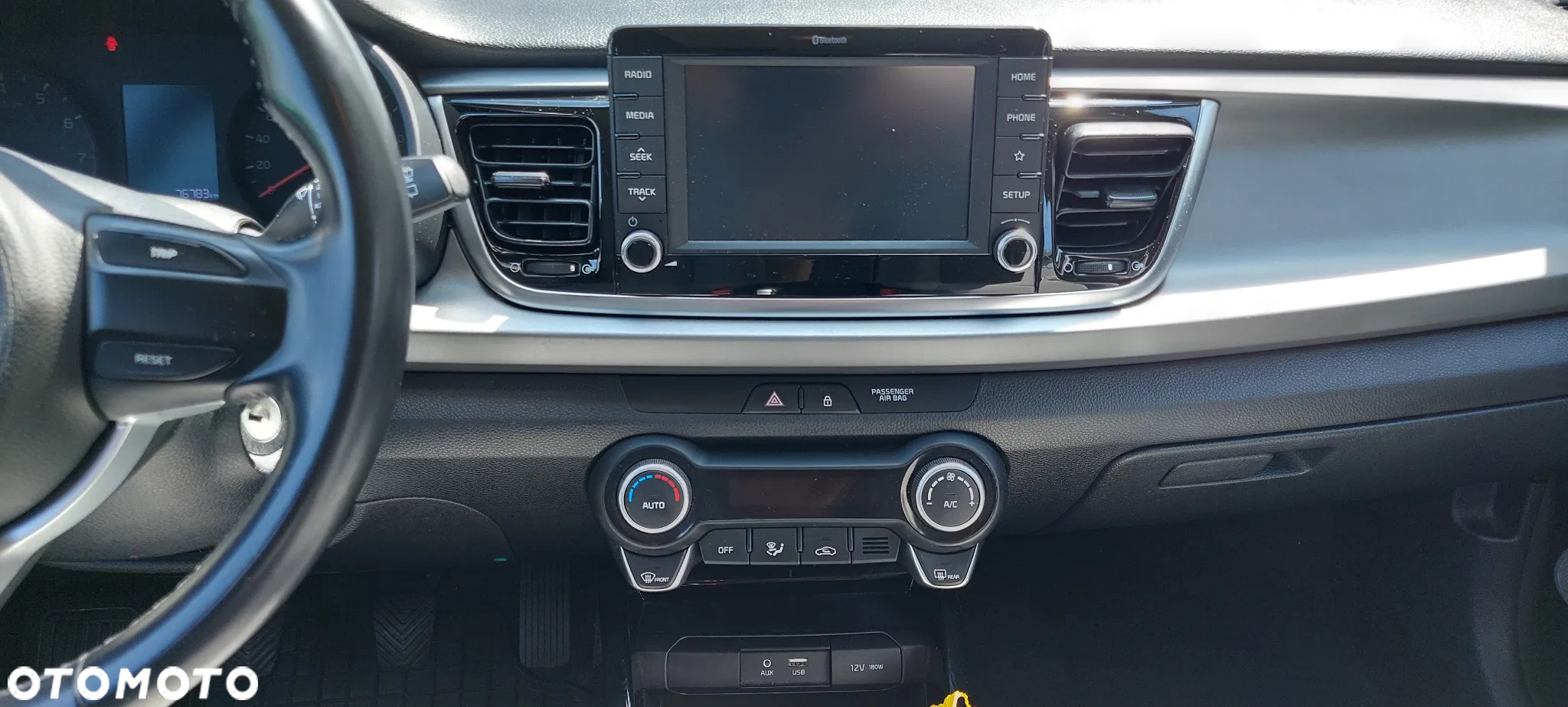 Kia Rio - 10
