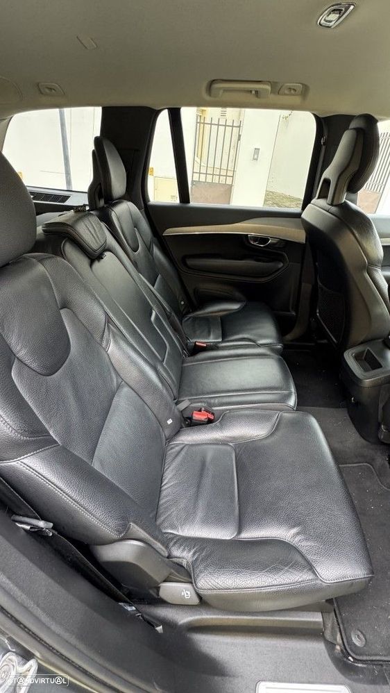 Volvo XC 90 2.0 B5 Inscription AWD - 11