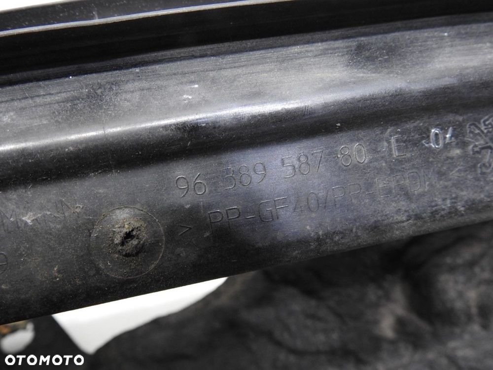 PODSZYBIE DOLNE PEUGEOT 307 9638958780 - 7