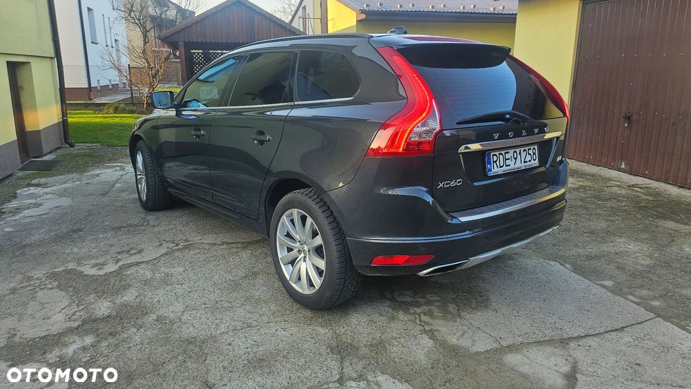 Volvo XC 60 D4 Drive-E Momentum - 9