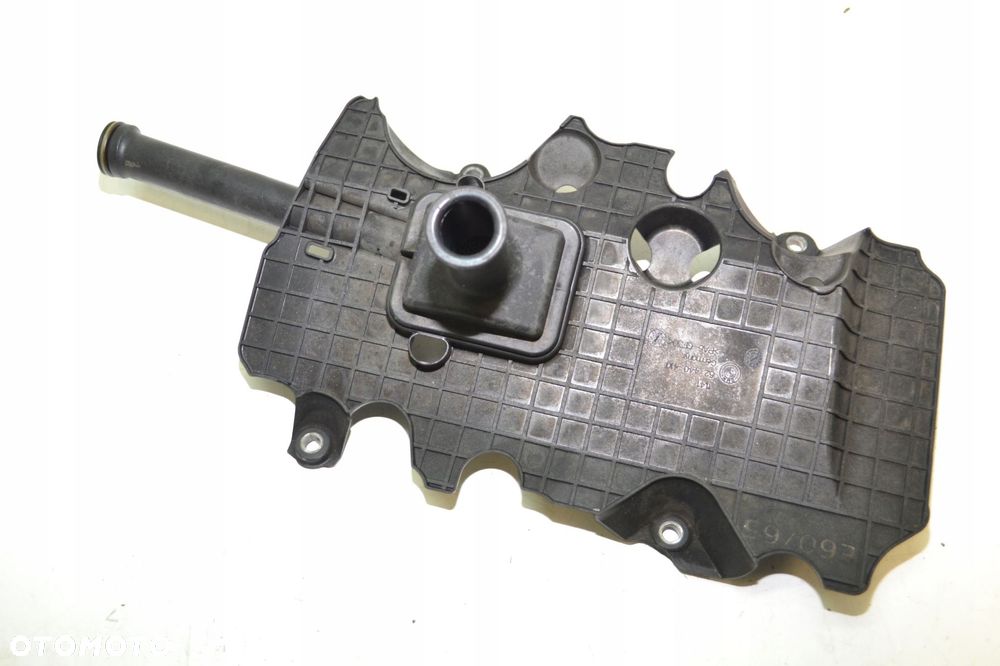 BMW 3,0D E60 E91 X5 M57TUE2 smok oleju 62440410 - 2