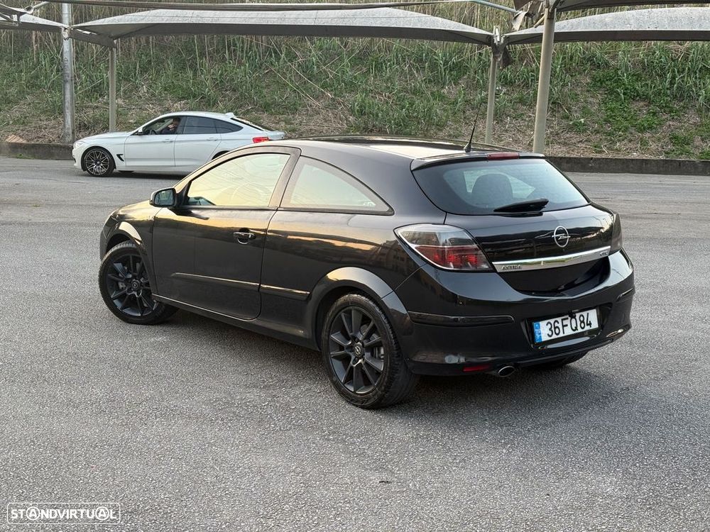 Opel Astra GTC - 5