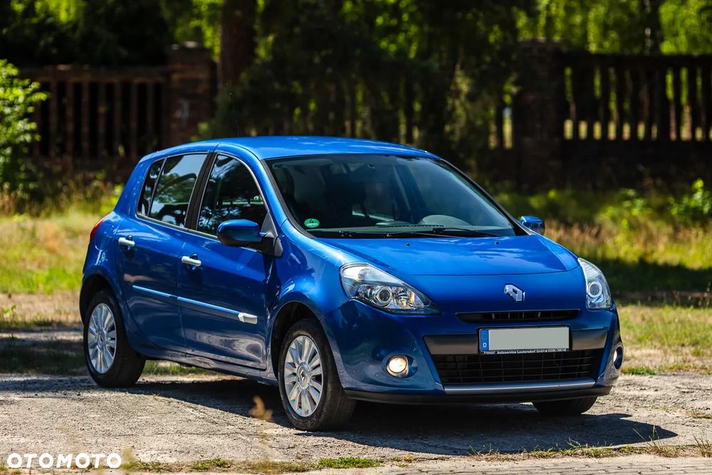 Renault Clio 1.2 16V 75 Dynamique - 12