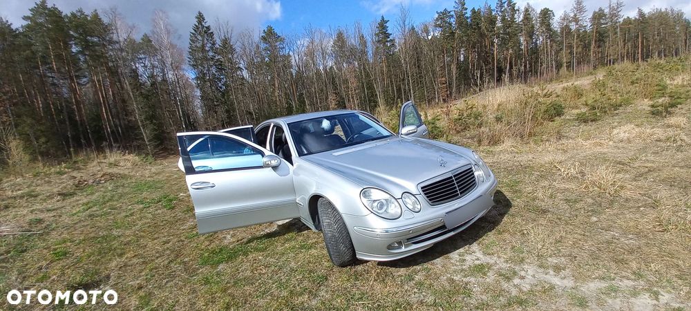 Mercedes-Benz Klasa E 200 Kompressor Automatik Avantgarde - 29