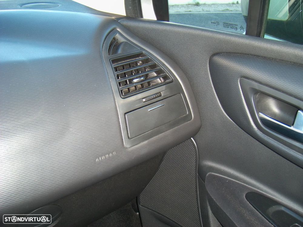 Citroën C4 1.6 HDi Seduction - 26