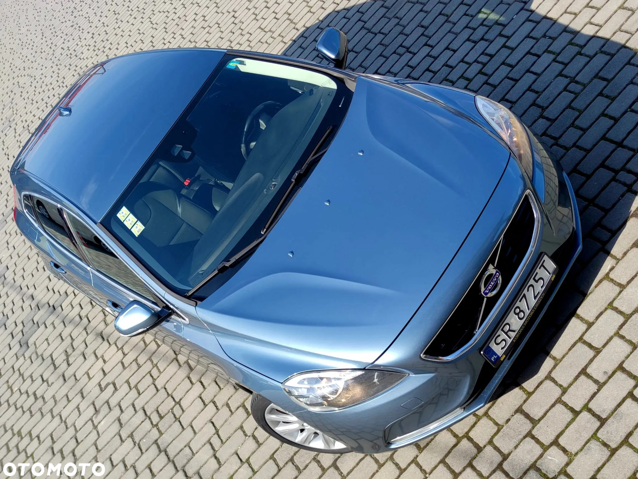 Volvo V40 D2 Momentum - 3