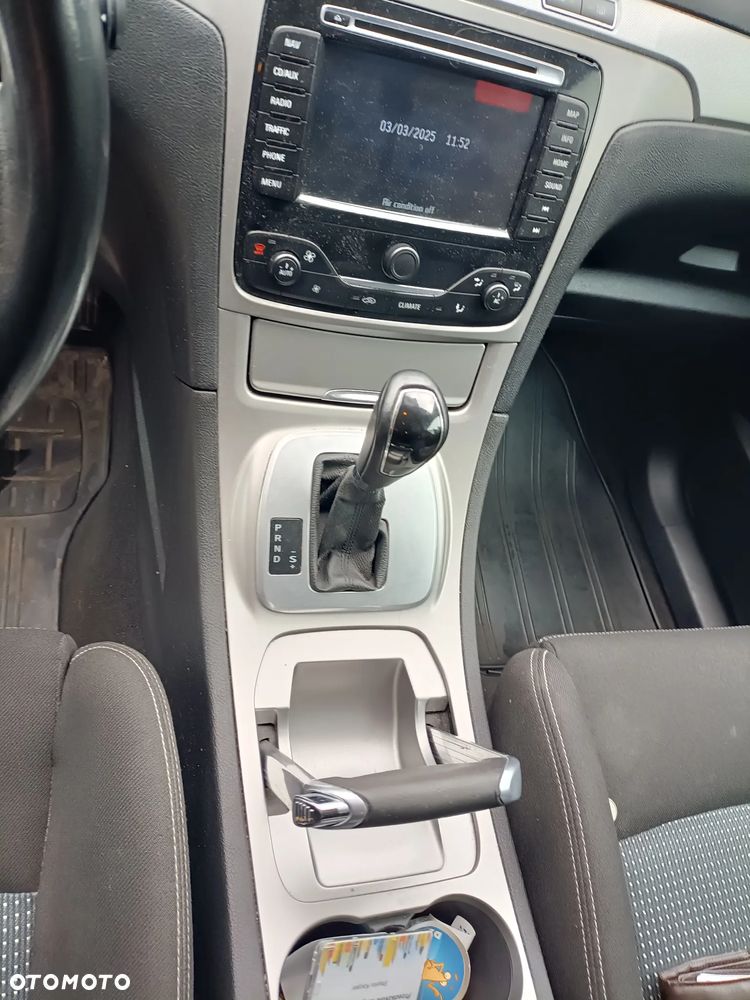 Ford S-Max 2.0 TDCi DPF Titanium - 6