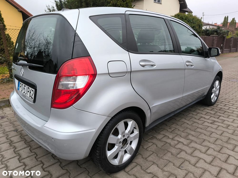 Mercedes-Benz Klasa A 160 BlueEFFICIENCY - 4