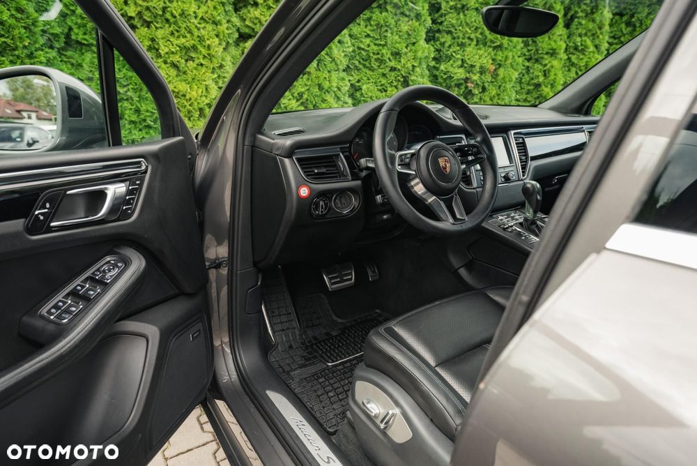 Porsche Macan - 9