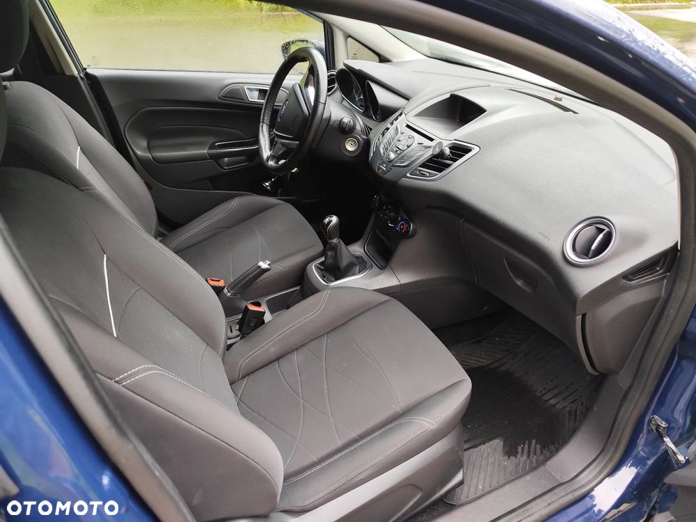 Ford Fiesta 1.4 Gold X - 19