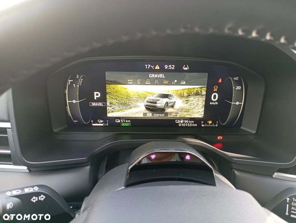 Mitsubishi Outlander Intense - 19