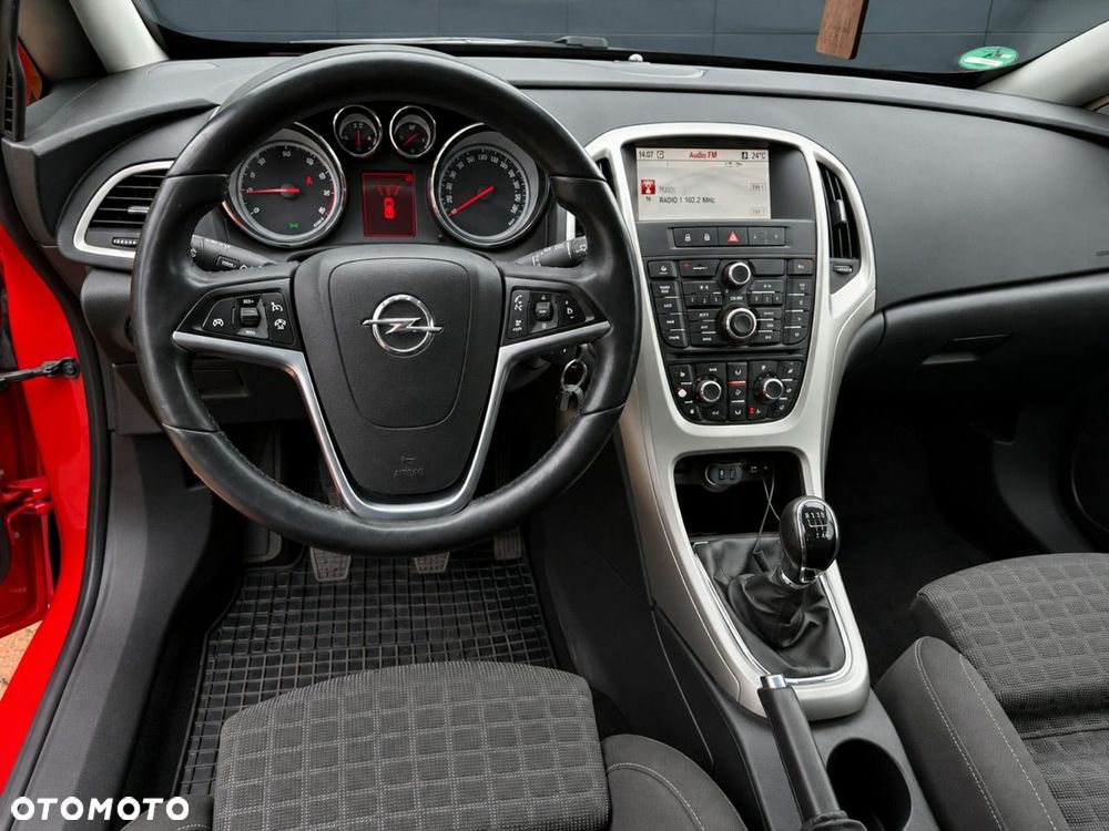 Opel Astra - 16