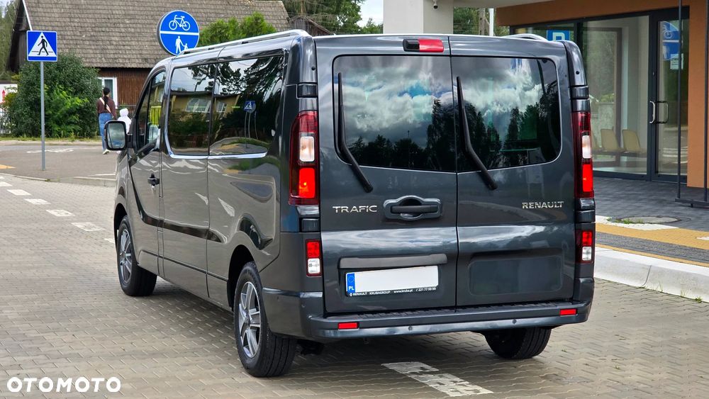 Renault Trafic - 21