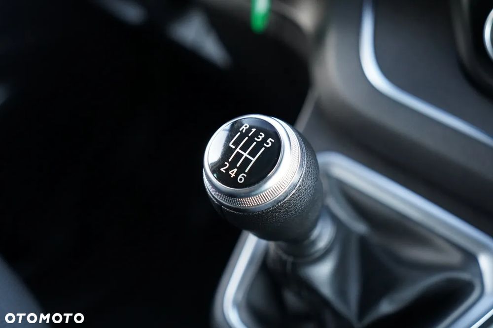 Renault TRAFIC III / BUS / 9 MIEJSC / PIERWSZY WŁAŚCICIEL / POLSKI SALON / 2022 ROK / - 28