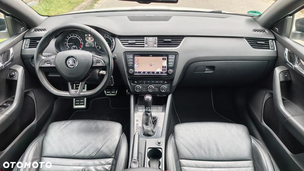 Skoda Octavia 2.0 TDI (Green tec) DSG RS - 6