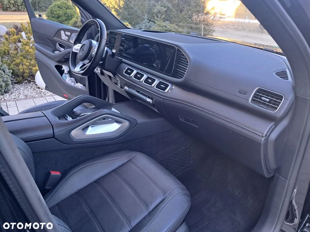 Mercedes-Benz GLS - 15