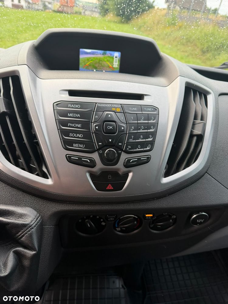 Ford Transit - 8