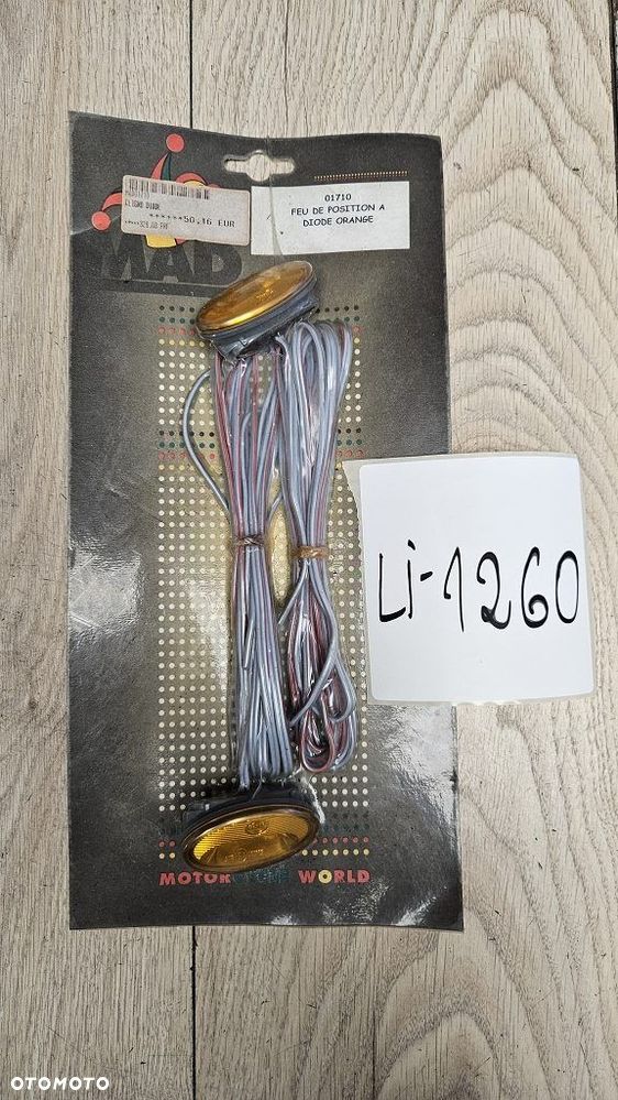 Kierunkowskazy LED motocyklowe MAD 01710 owalne płaskie (para) - 1