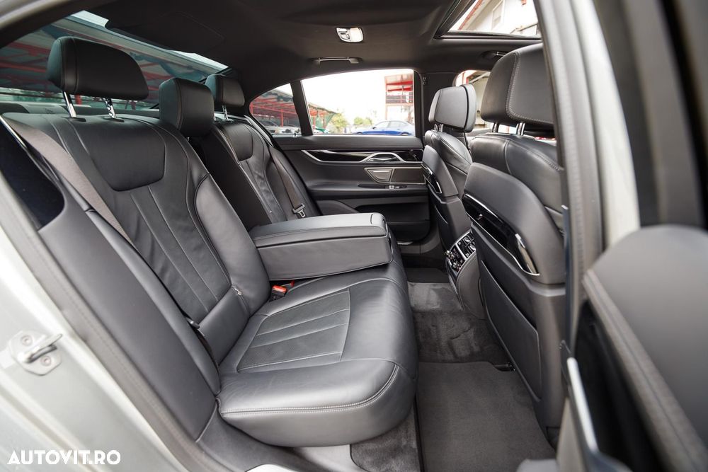 BMW Seria 7 745e AT PHEV - 19