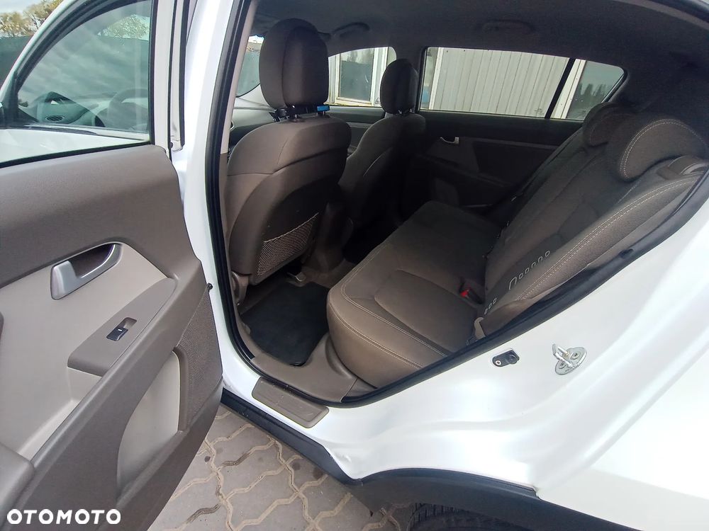 Kia Sportage 1.7 CRDI 2WD Attract - 30