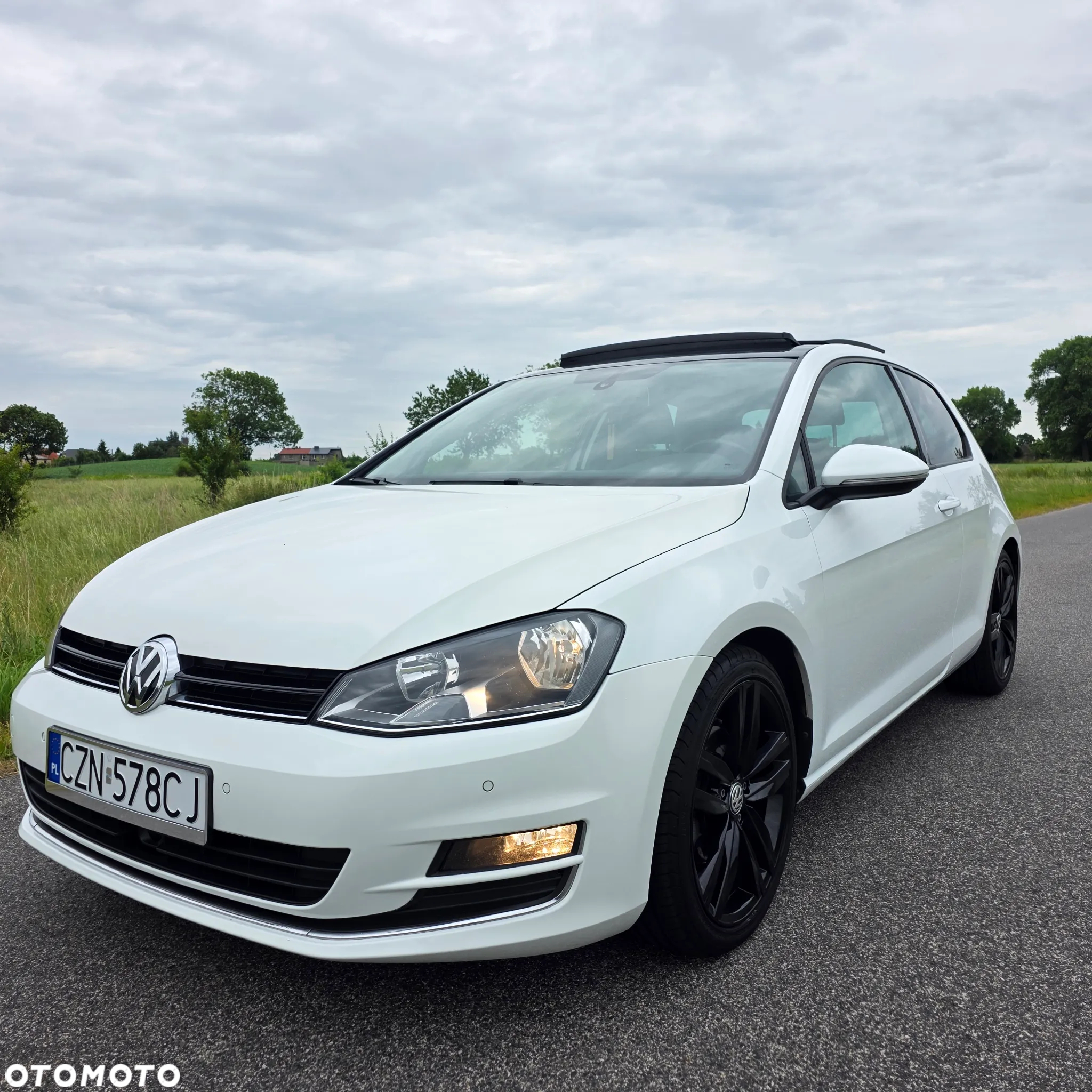 Volkswagen Golf 2.0 TDI (BlueMotion Technology) DSG Comfortline - 9