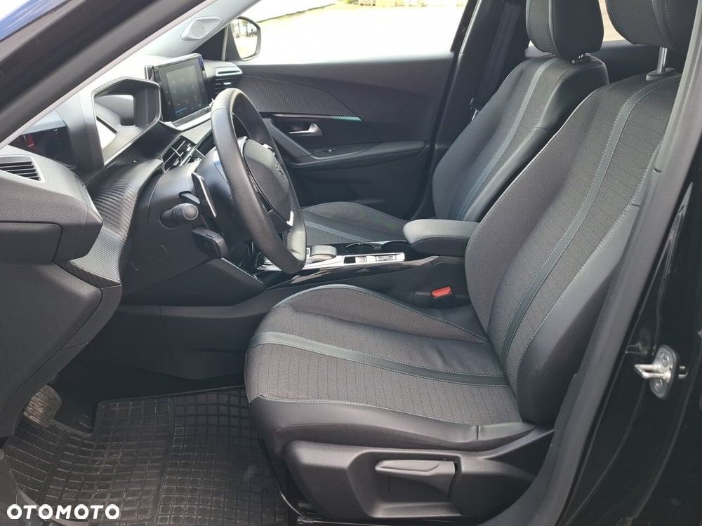Peugeot 2008 1.2 PureTech Allure S&S EAT8 - 12