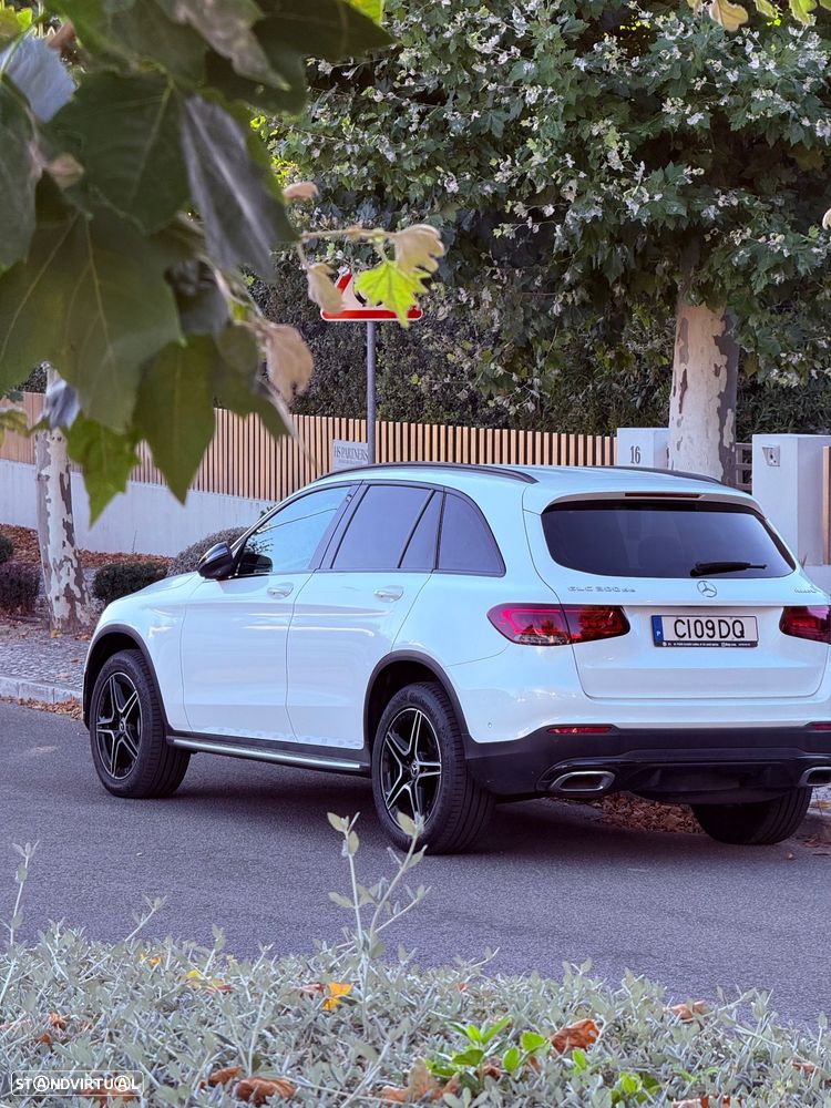 Mercedes-Benz GLC 300 de 4Matic 9G-TRONIC AMG Line - 23