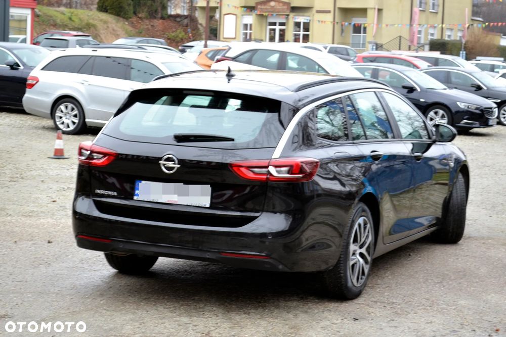 Opel Insignia - 10