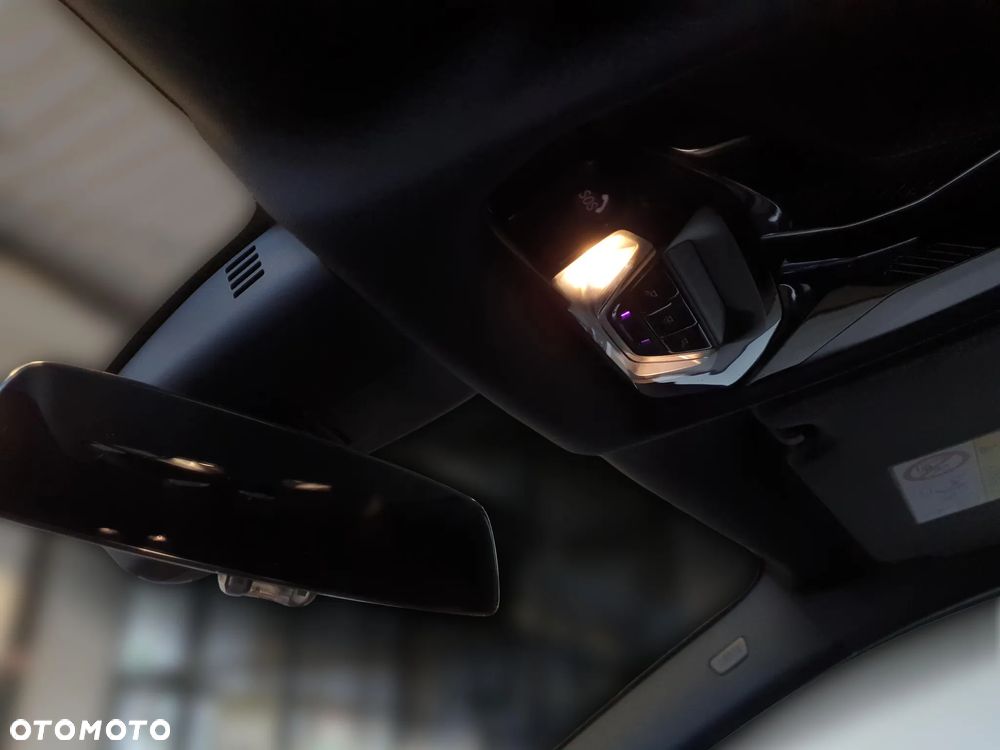 BMW Seria 2 218i M Sport - 19