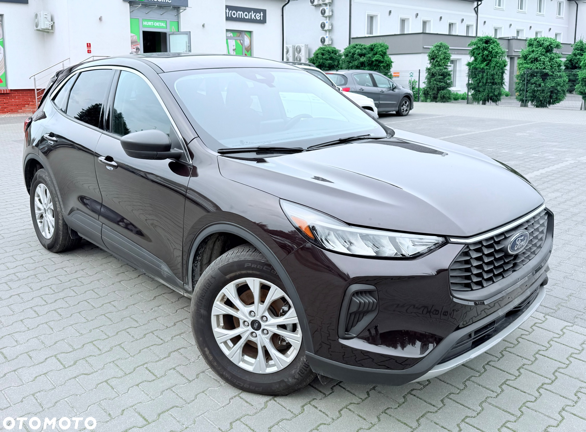 Ford Kuga - 24