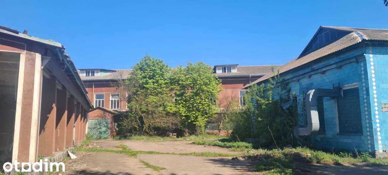 Виробничий комплекс 24 000 м² з приватною землею та залізничною колією - Повне зображення: 5/18