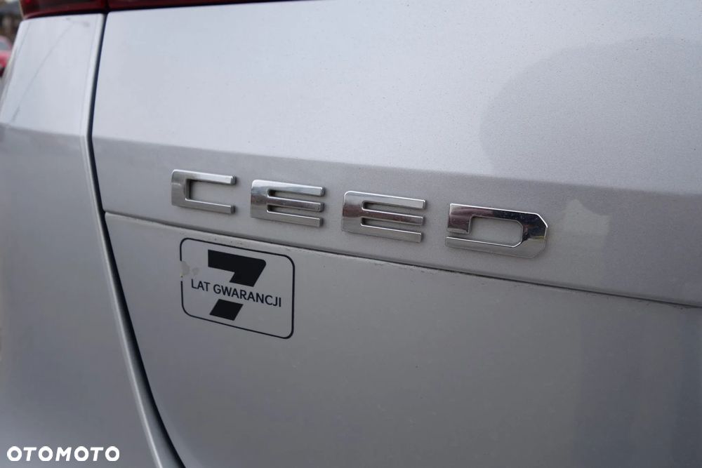 Kia Ceed 1.5 T-GDI L Business Line DCT - 8