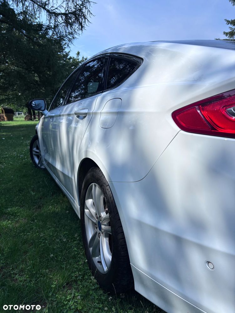 Ford Mondeo 1.5 EcoBoost Titanium - 9