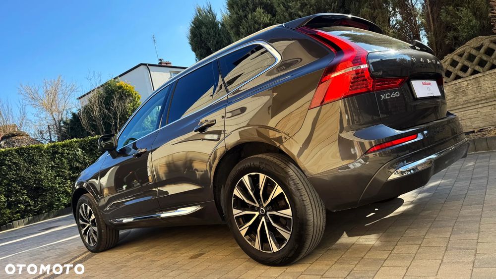 Volvo XC 60 B4 D Geartronic Momentum Pro - 7