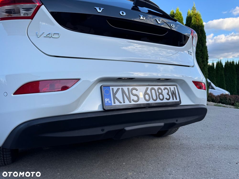 Volvo V40 T2 Geartronic Momentum - 9