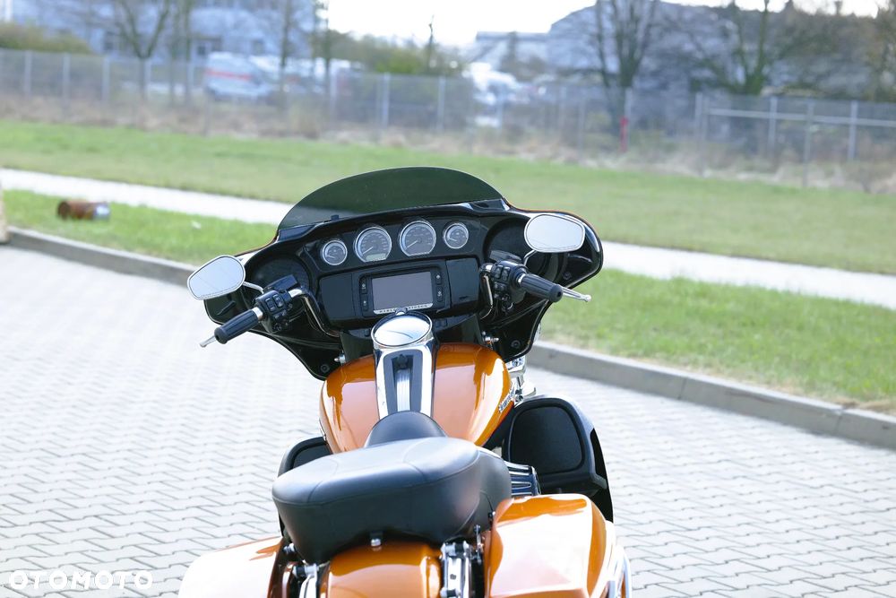Harley-Davidson Touring Electra Glide - 8