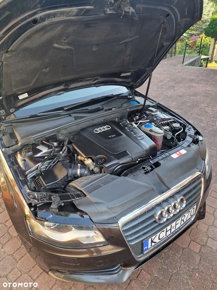 Audi A4 Limousine - 20